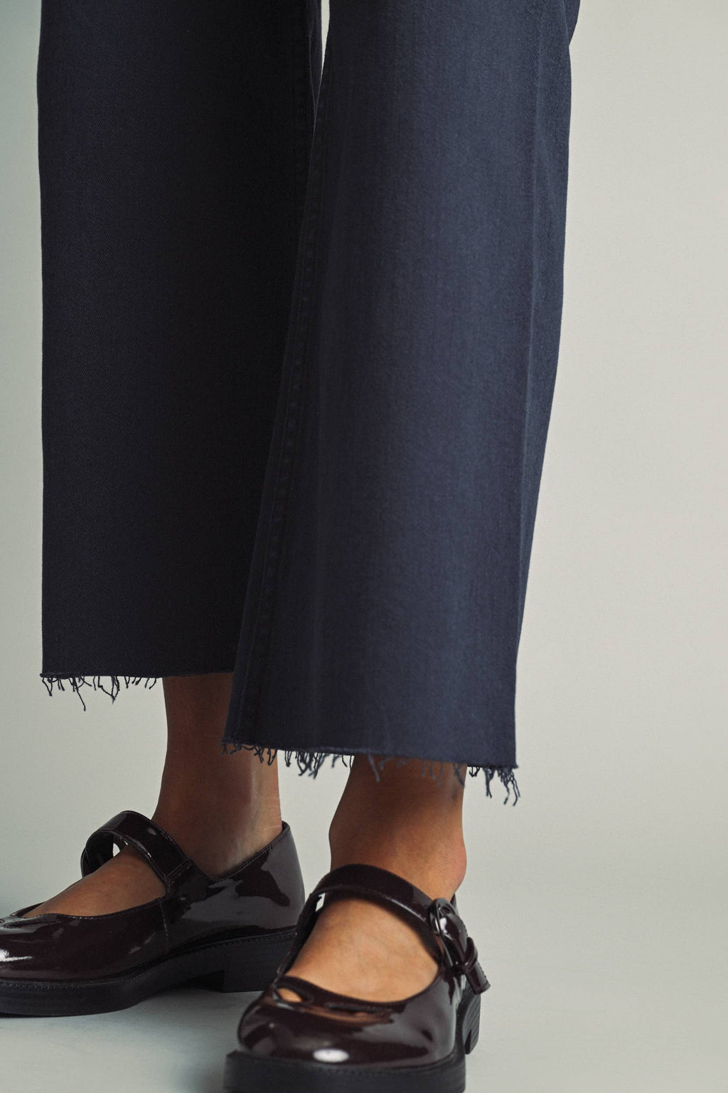 STRAIGHT WIDE LEG PANTS WITH FRONT POCKET