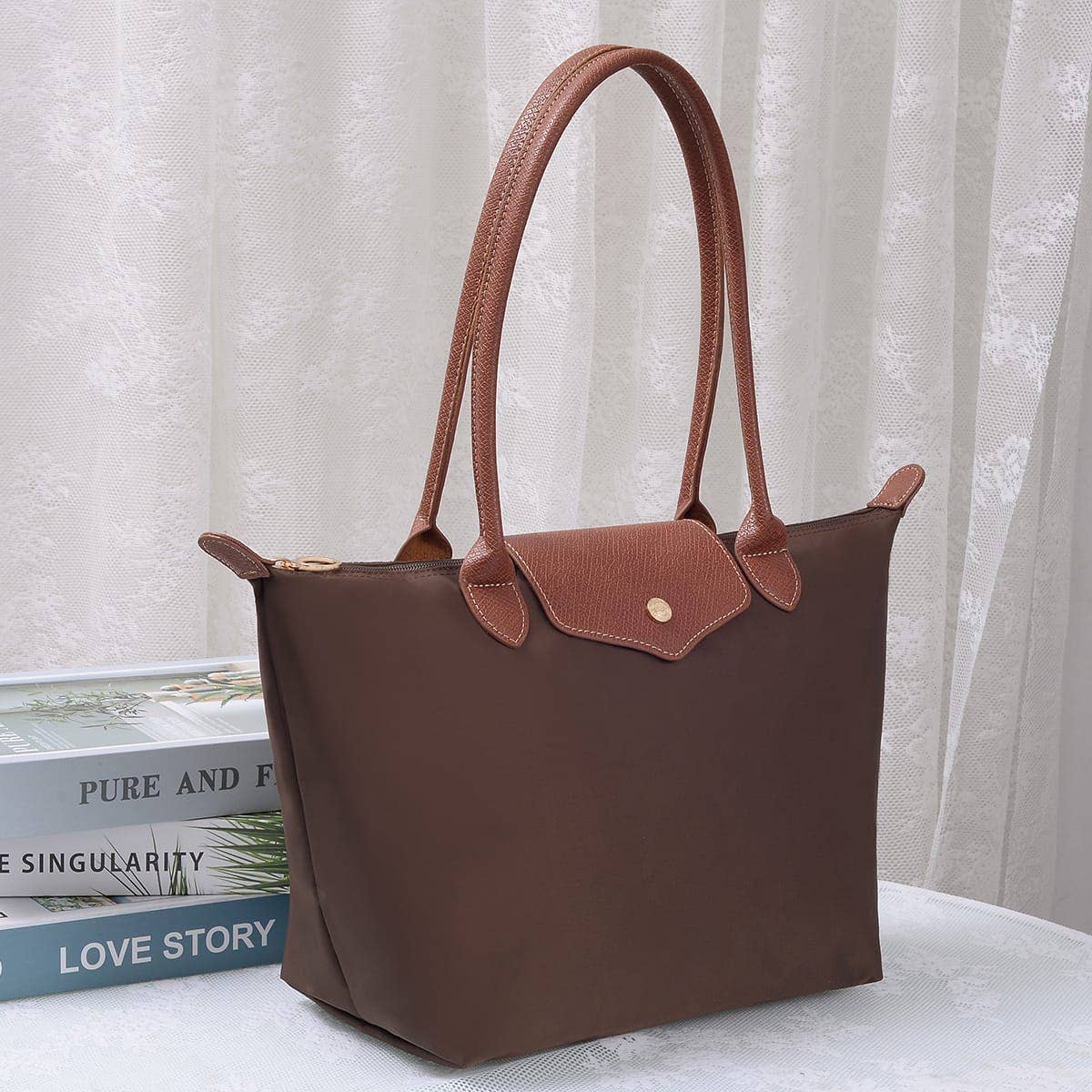 HM784 Hila 16 inch Nylon Tote Bag