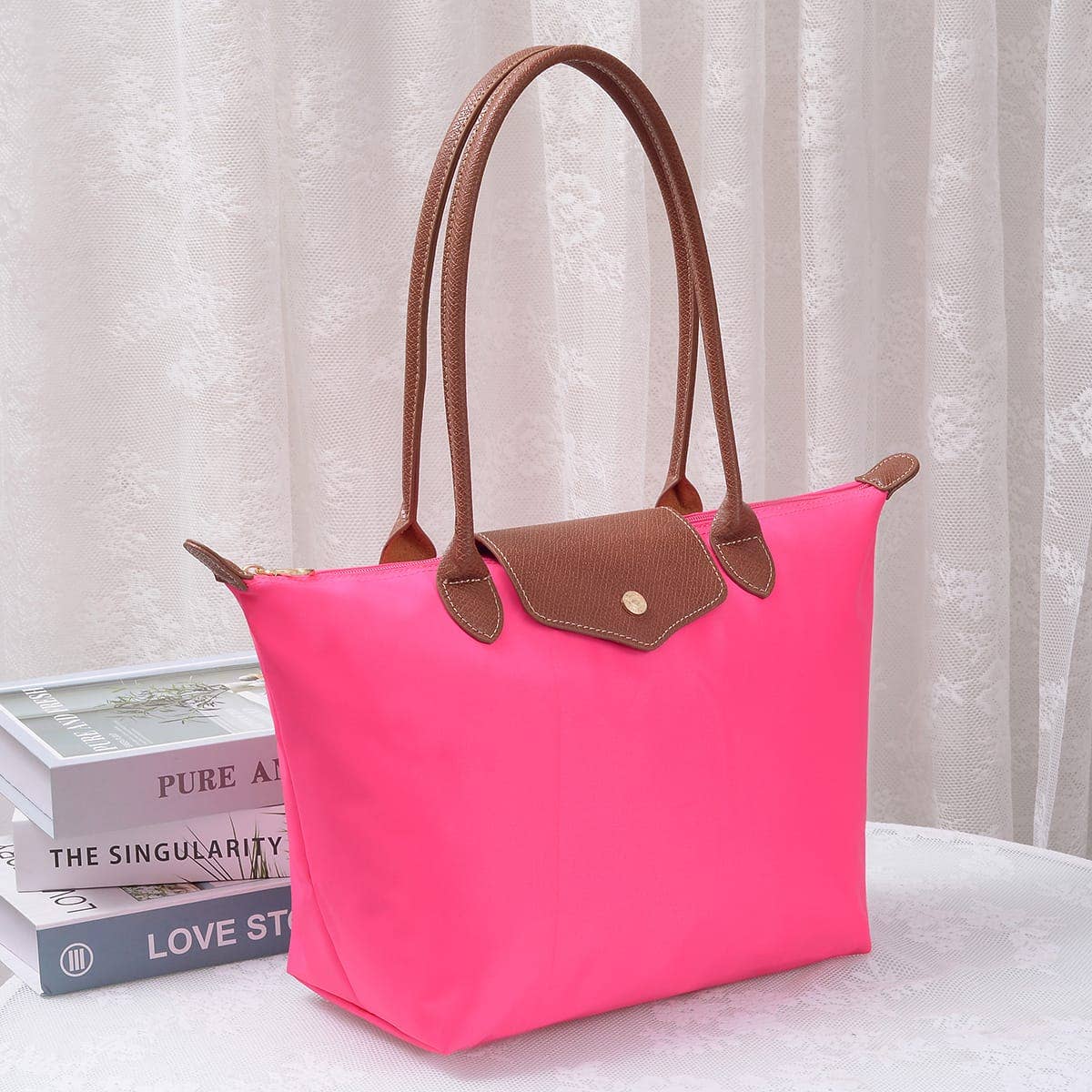 HM784 Hila 16 inch Nylon Tote Bag