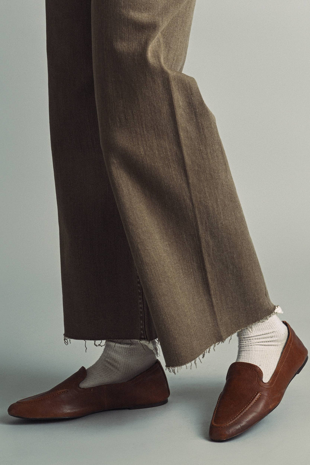 STRAIGHT WIDE LEG PANTS WITH FRONT POCKET
