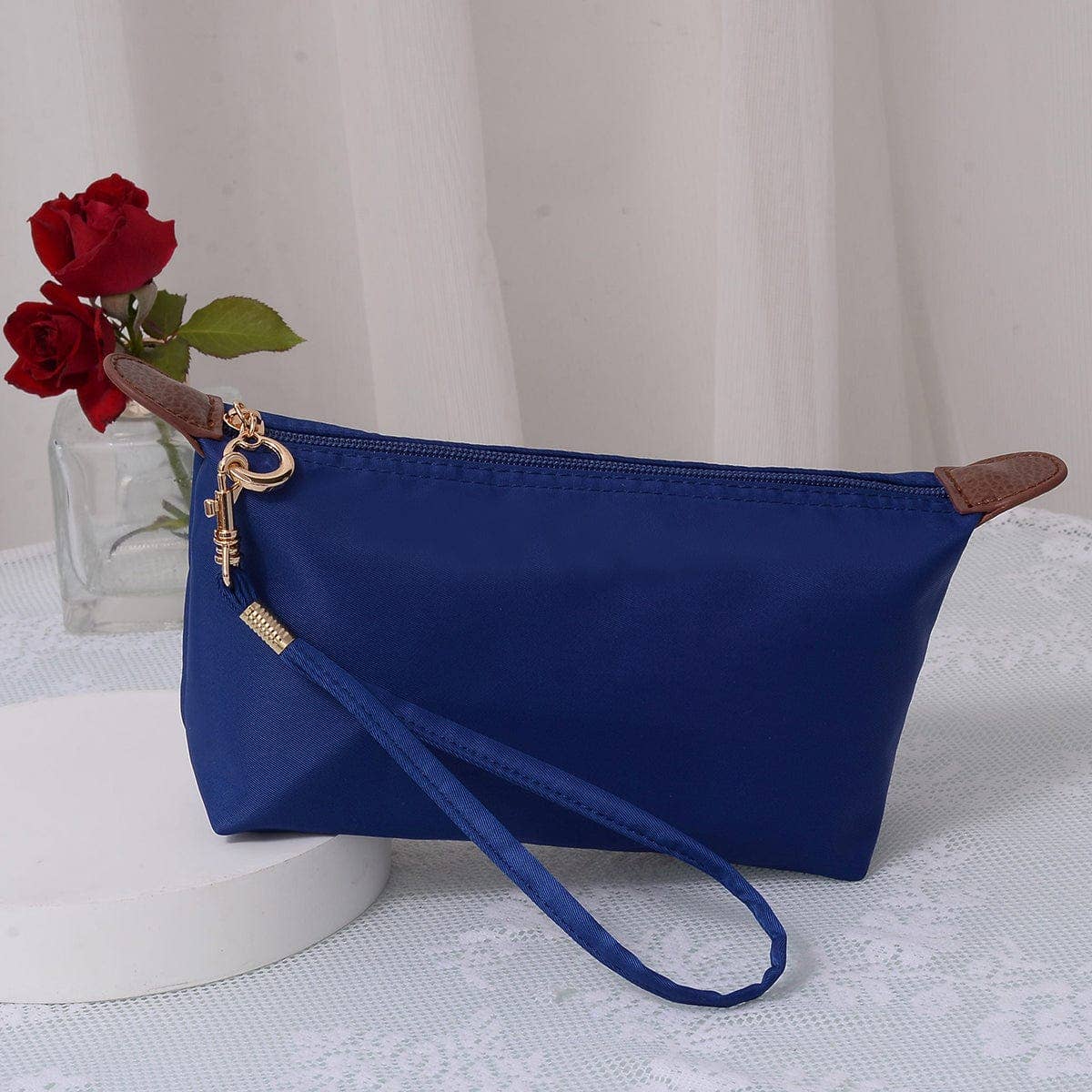 Nylon Fabric Cosmetic Bag