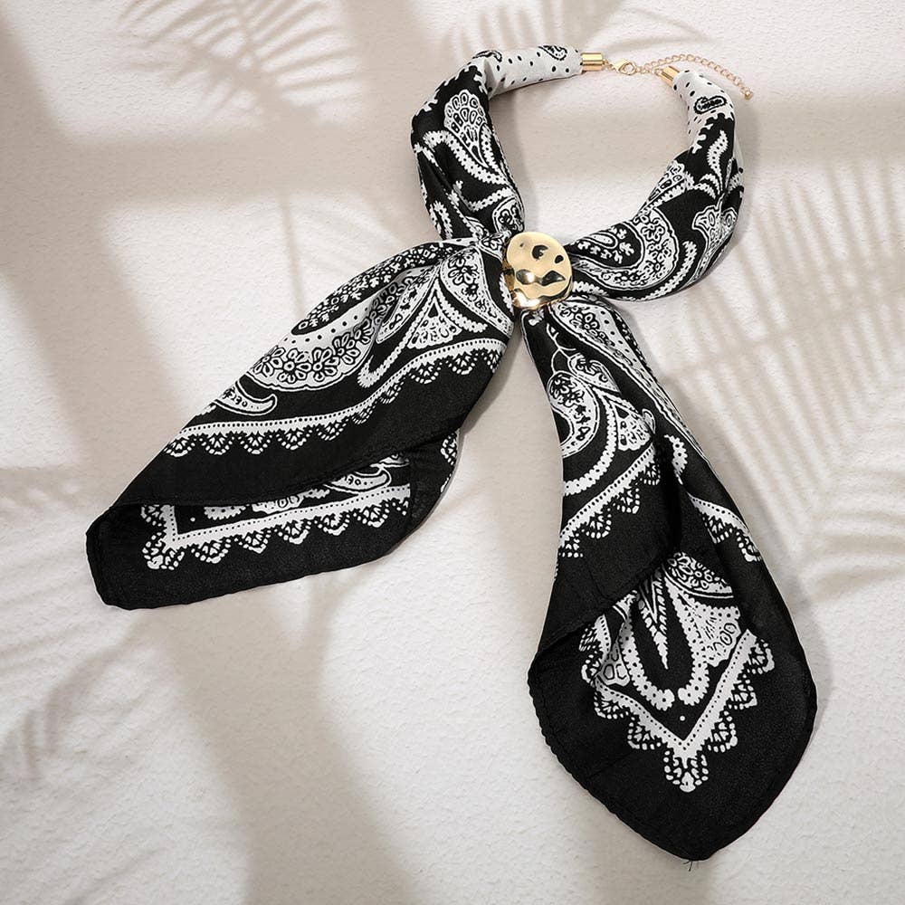 Hammered Metal Round Scarf Ring Accent Printed Fabric Scarf Necklace